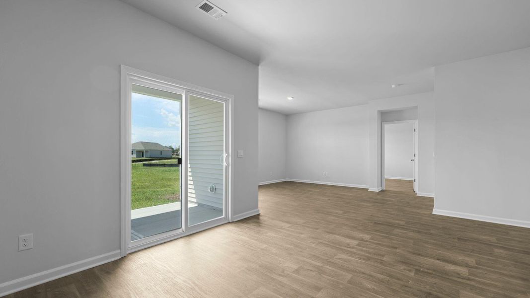 Spacious, unfurnished interior of a new home in The Ranch, Holly Hill (Image 28).