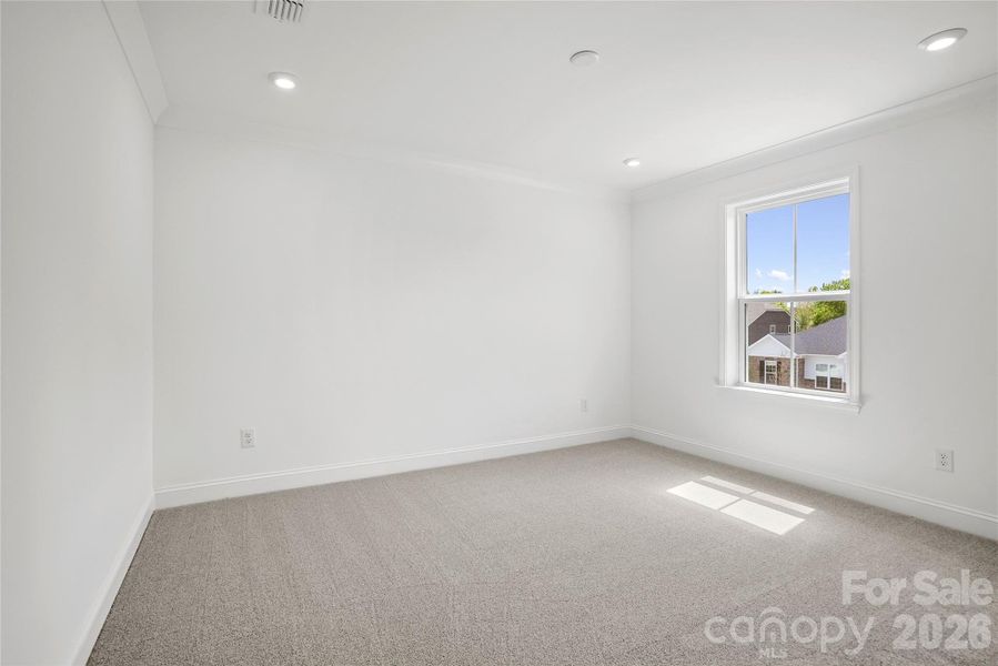 Spacious, unfurnished interior of a new home in Parkside Crossing, Charlotte (Image 23).