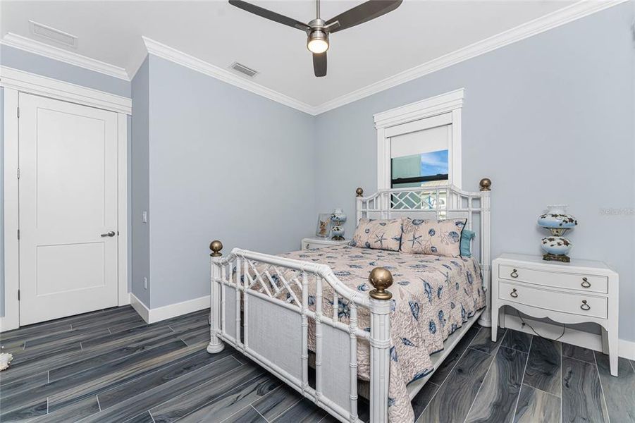 Furnished interior view inside a new home in , Port Charlotte (Image 43).