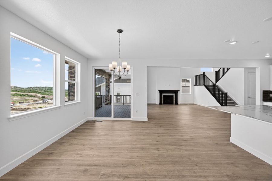 Spacious, unfurnished interior of a new home in Macanta, Castle Rock (Image 13). Spacious, unfurnished interior of a new home in Macanta, Castle Rock (Image 13).