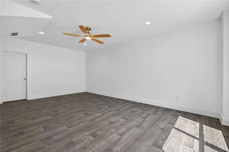 Spacious, unfurnished interior of a new home in , Rockmart (Image 49).