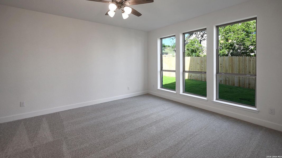 Spacious, unfurnished interior of a new home in Johnson Ranch, Bulverde (Image 19).