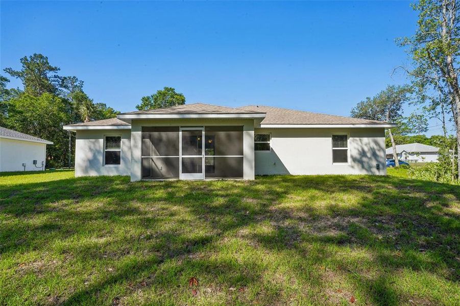 Exterior details and patio area of a home in , Ocala (Image 25).