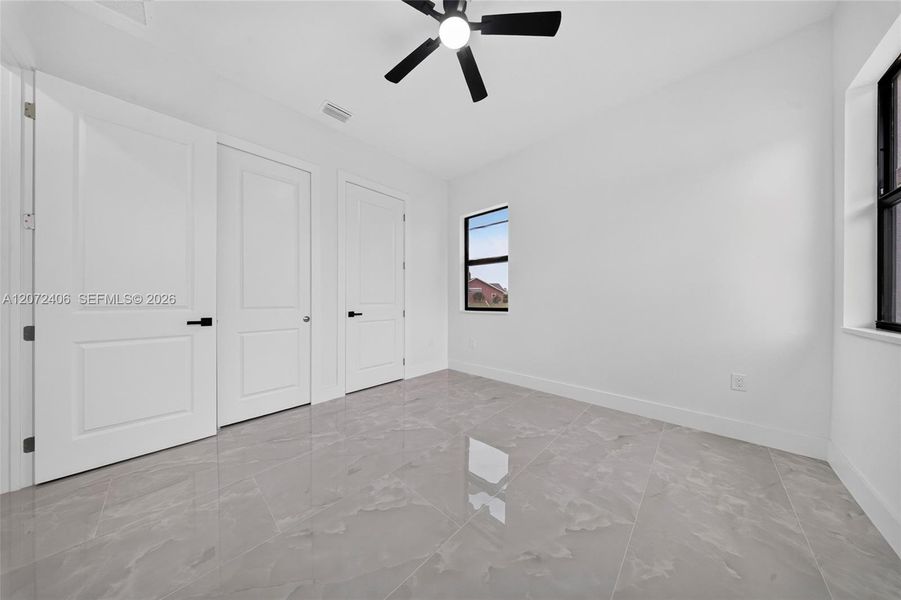 Spacious, unfurnished interior of a new home in , Punta Gorda (Image 15). Spacious, unfurnished interior of a new home in , Punta Gorda (Image 15).