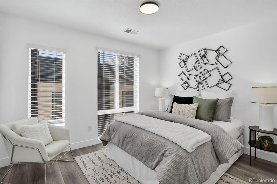 Bedroom #2 With En-Suite Bathroom Third Floor