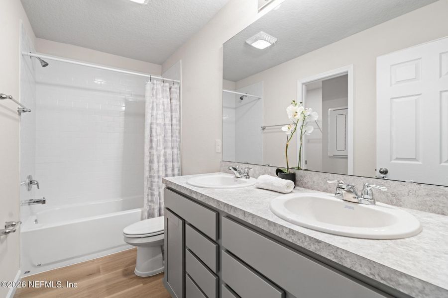 Furnished interior view inside a new home in , Jacksonville (Image 8).