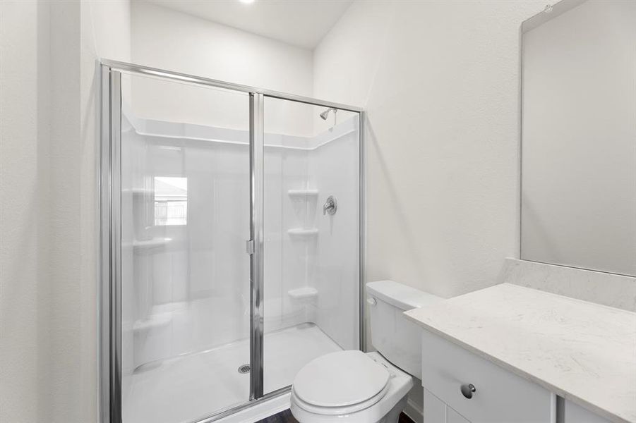 22. 815 Lexington - Bath (3)