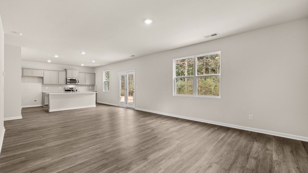 Spacious, unfurnished interior of a new home in The Reserve at Calcutta, Stockbridge (Image 17).
