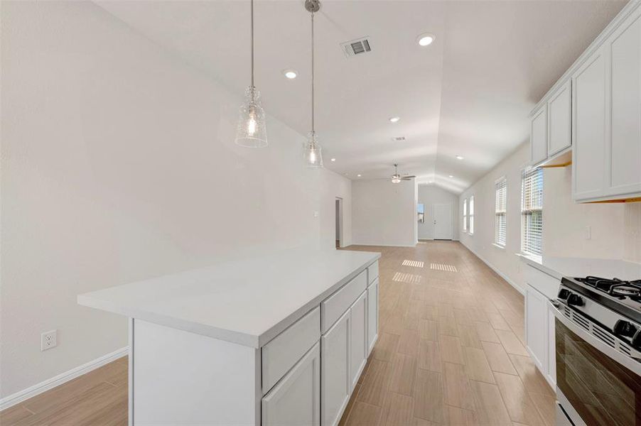 Furnished interior view inside a new home in Mobberly Farms, Pilot Point (Image 10).