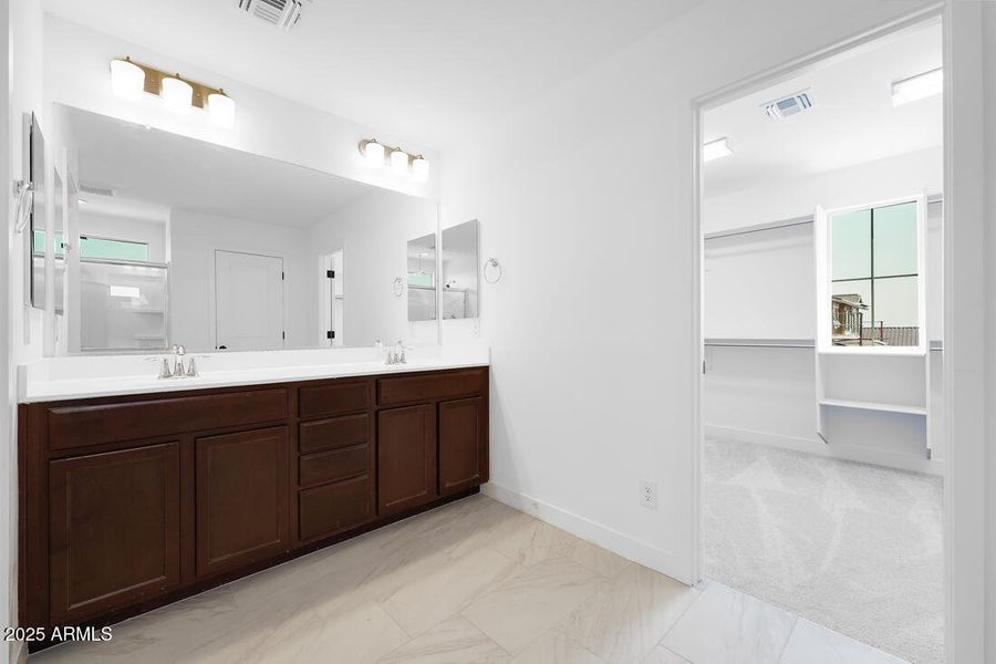 5848 S Hassett - Ready Now