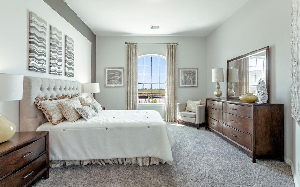 Furnished interior view inside a new home in Martha's Vineyard, Alvin (Image 12).
