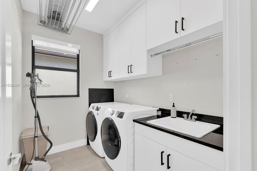 Furnished interior view inside a new home in , Boca Raton (Image 49).