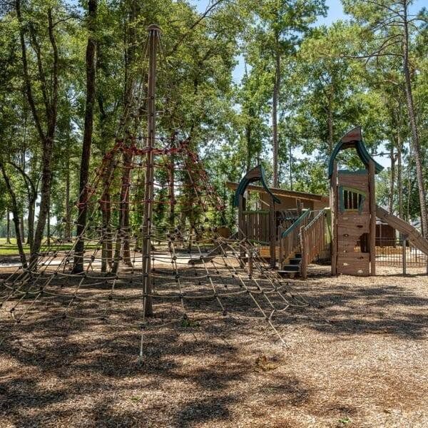 Community amenities in The Highlands, Porter (Image 12).