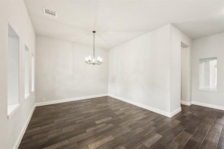 Spacious, unfurnished interior of a new home in Georgetown at Kings Fort 60s, Kaufman (Image 30).