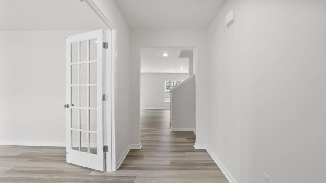 Spacious, unfurnished interior of a new home in Lakestone, Woodruff (Image 14).