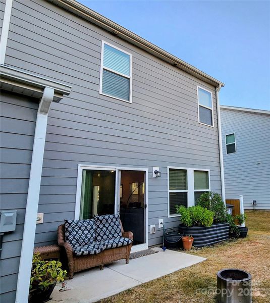Exterior details and patio area of a home in Georgetown Crossing, Kannapolis (Image 4).