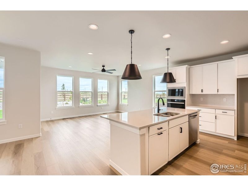 Furnished interior view inside a new home in Barefoot Lakes, Longmont (Image 11). Furnished interior view inside a new home in Barefoot Lakes, Longmont (Image 11).