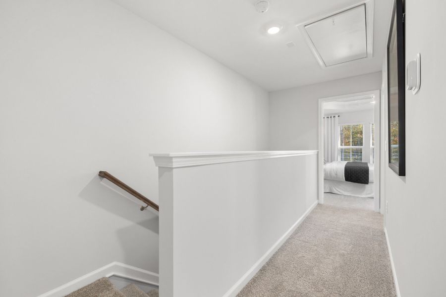 Spacious, unfurnished interior of a new home in Flemingfield, Greensboro (Image 19).