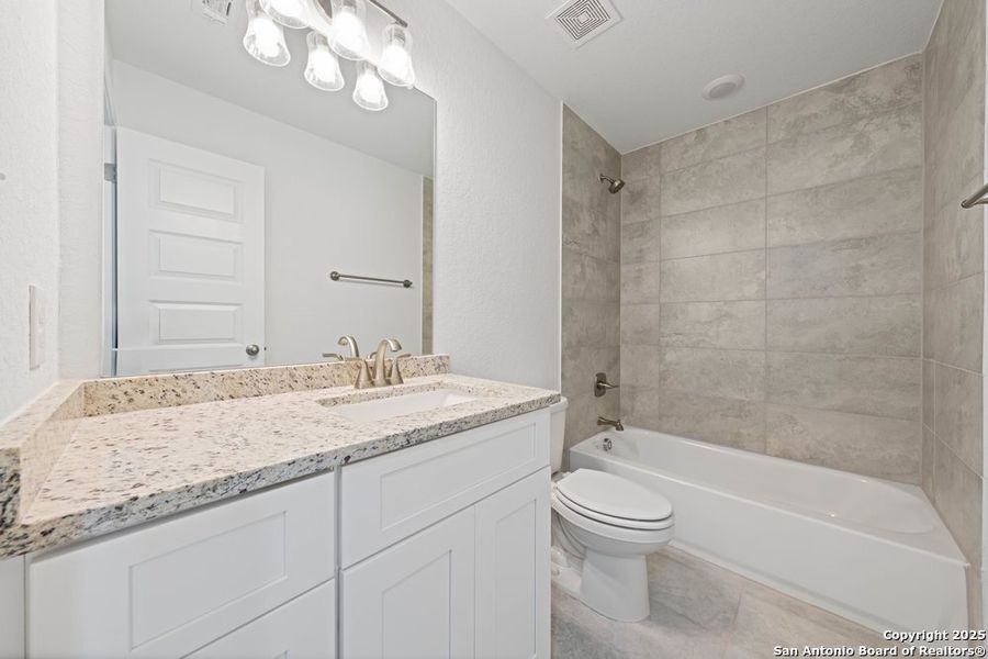 Furnished interior view inside a new home in The Preserve at Candlemeadow, San Antonio (Image 11).