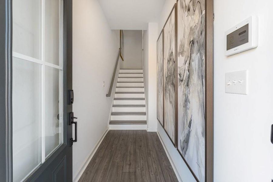 Spacious, unfurnished interior of a new home in Auburn Glen, Dacula (Image 20). Spacious, unfurnished interior of a new home in Auburn Glen, Dacula (Image 20).