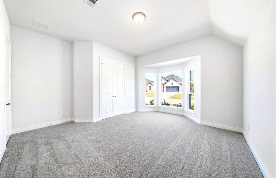 Spacious, unfurnished interior of a new home in The Highlands 55′, Porter (Image 39).