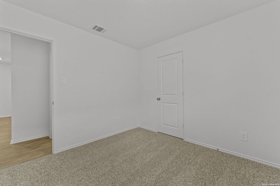 Spacious, unfurnished interior of a new home in Hickory Ridge, Elmendorf (Image 22). Spacious, unfurnished interior of a new home in Hickory Ridge, Elmendorf (Image 22).