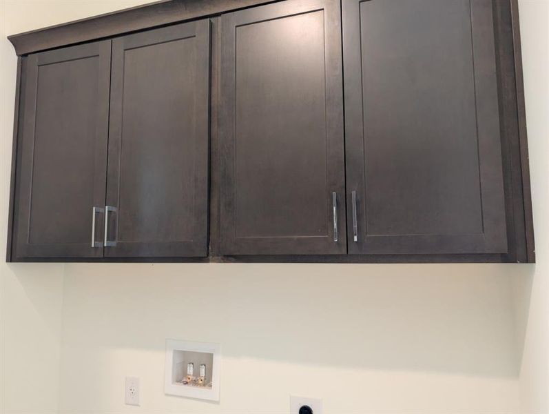 Close-up of interior finishes inside a home in Arden on Lanier, Cumming (Image 11).
