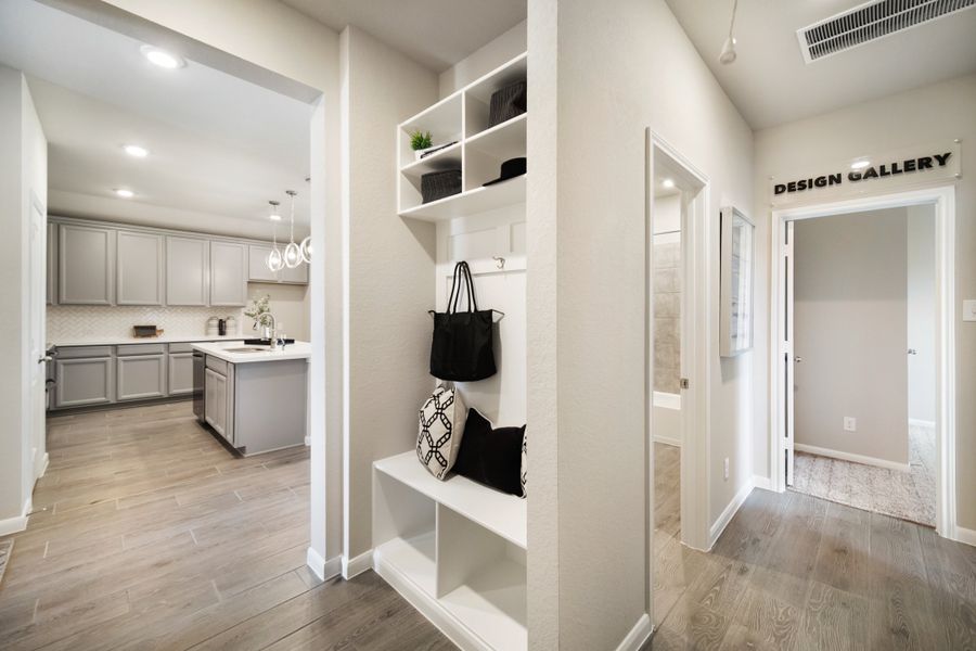 Representative furnished interior of a home built from the Brook by Beazer Homes in Sorella, Tomball (Image 7).