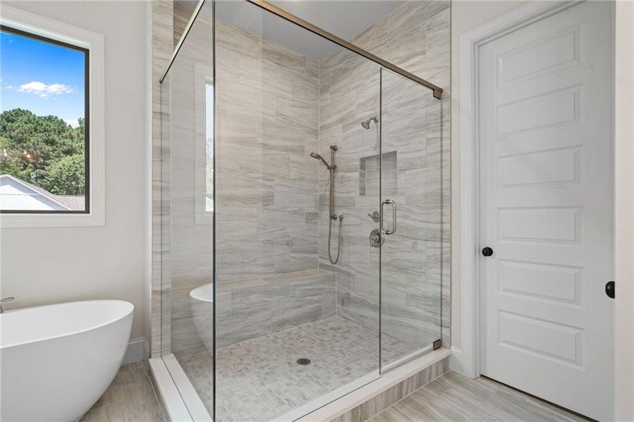 Furnished interior view inside a new home in , Gainesville (Image 16).