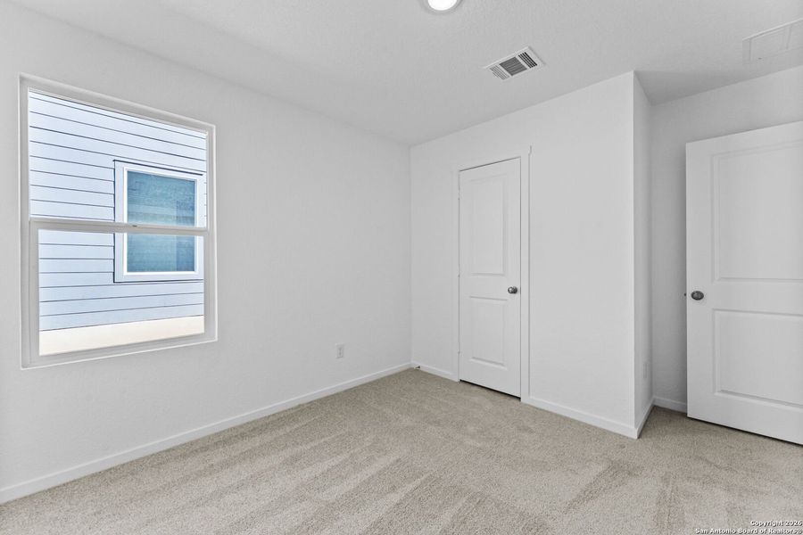 Spacious, unfurnished interior of a new home in , New Braunfels (Image 15).
