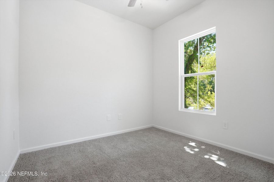 Spacious, unfurnished interior of a new home in , Jacksonville (Image 25).