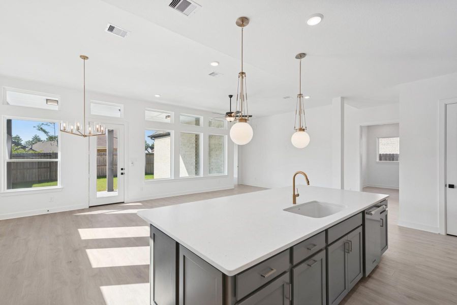 Furnished interior view inside a new home in The Highlands 55' - Encore Collection, Porter (Image 7). Furnished interior view inside a new home in The Highlands 55' - Encore Collection, Porter (Image 7).