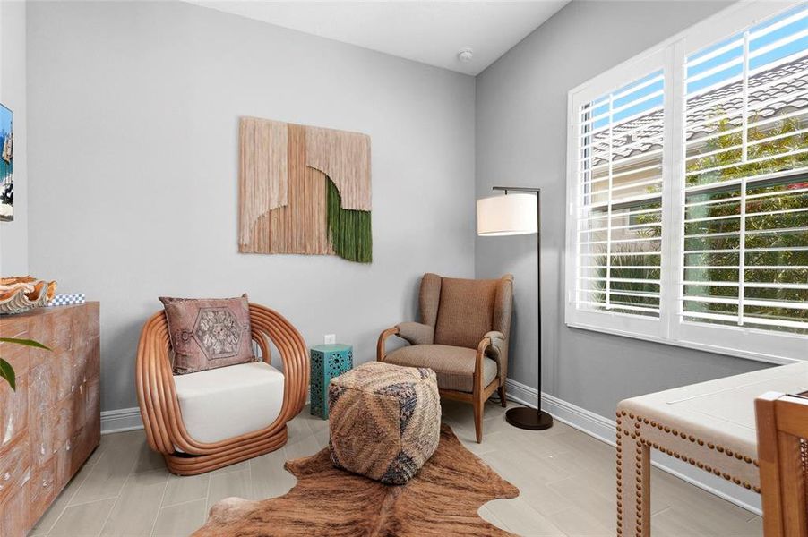 Furnished interior view inside a new home in , Sarasota (Image 41).