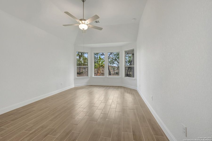 Spacious, unfurnished interior of a new home in Everly Estates, San Antonio (Image 23). Spacious, unfurnished interior of a new home in Everly Estates, San Antonio (Image 23).