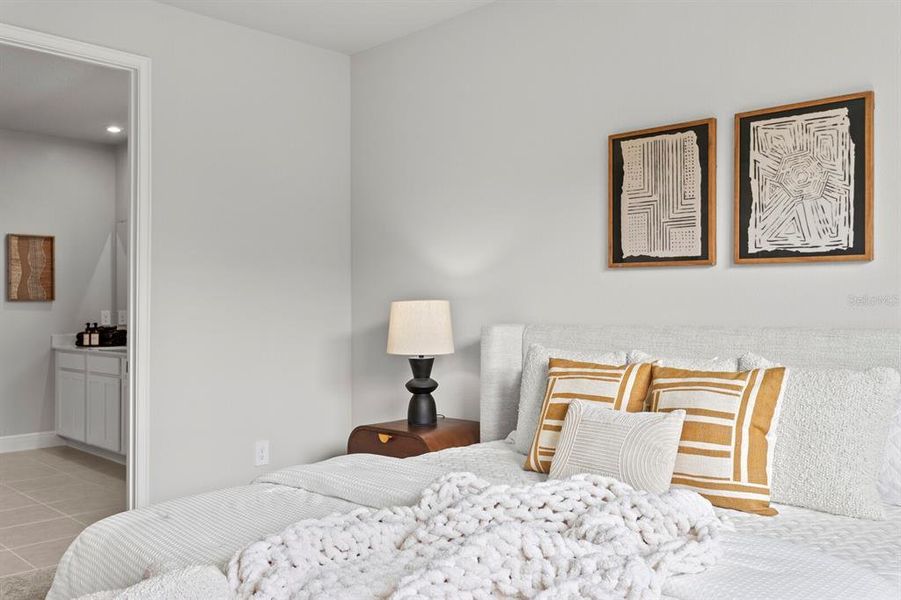 Furnished interior view inside a new home in Pasadena Ridge Master, Dade City (Image 8).