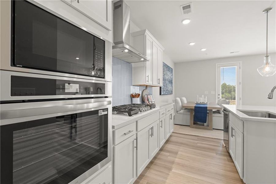 Furnished interior view inside a new home in Hemingway, Cumming (Image 10).