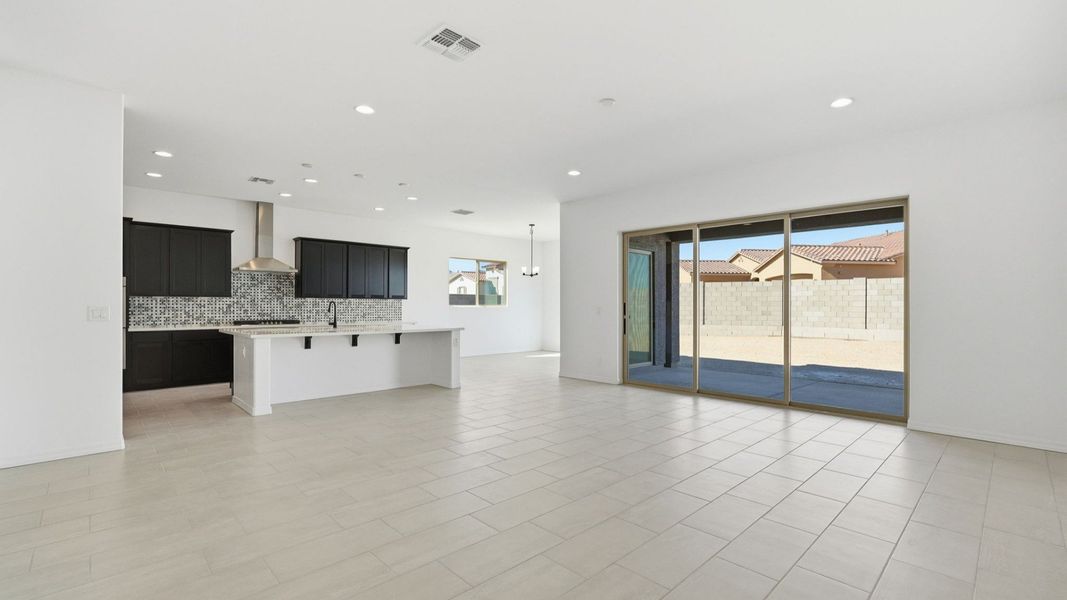 Furnished interior view inside a new home in Arroyo Seco - Palazzo, Buckeye (Image 23).
