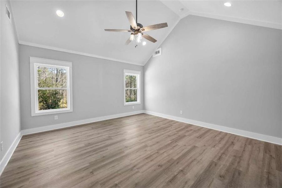 Spacious, unfurnished interior of a new home in , Monroe (Image 32).