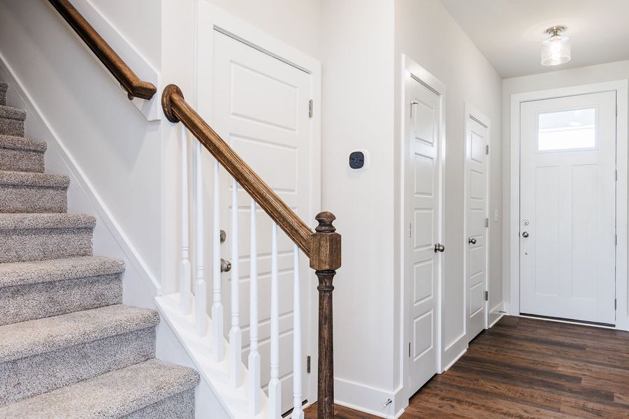 Spacious, unfurnished interior of a new home in Vaughan Farms, Angier (Image 12).