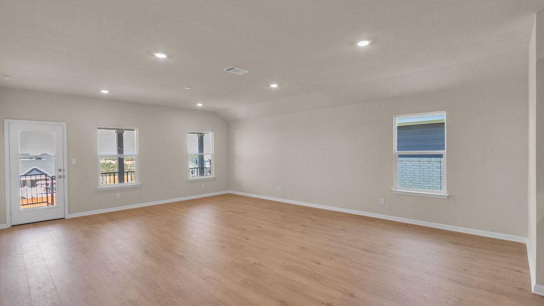 Spacious, unfurnished interior of a new home in Thunder Rock, Marble Falls (Image 14). Spacious, unfurnished interior of a new home in Thunder Rock, Marble Falls (Image 14).