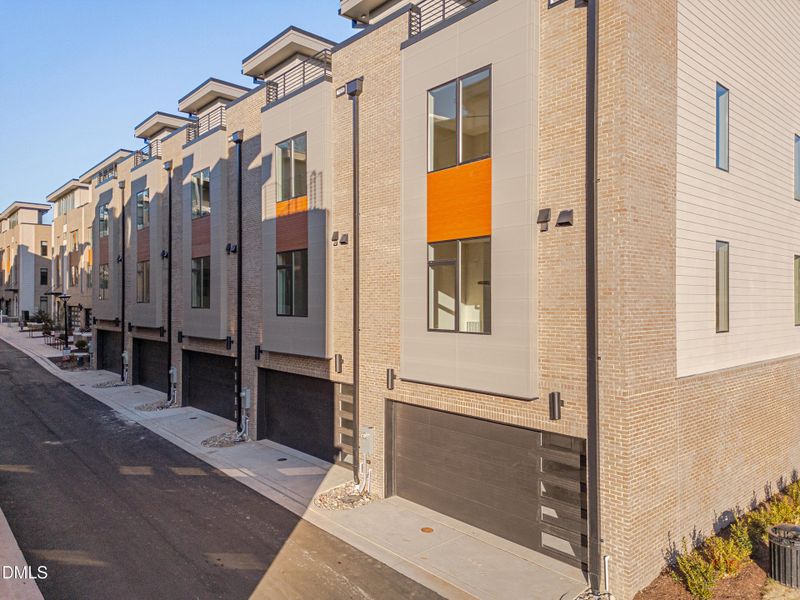 103-1018 1016 Manor Way -103 103-1018 1016 Manor Way -103