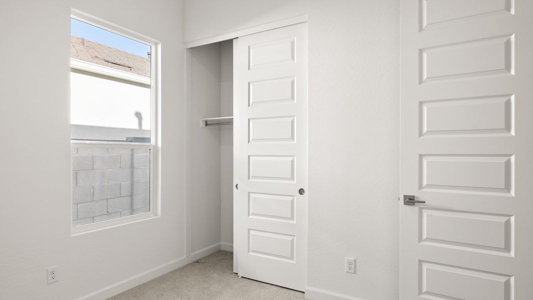 Spacious, unfurnished interior of a new home in The Ridge at Stone Butte, Phoenix (Image 35).