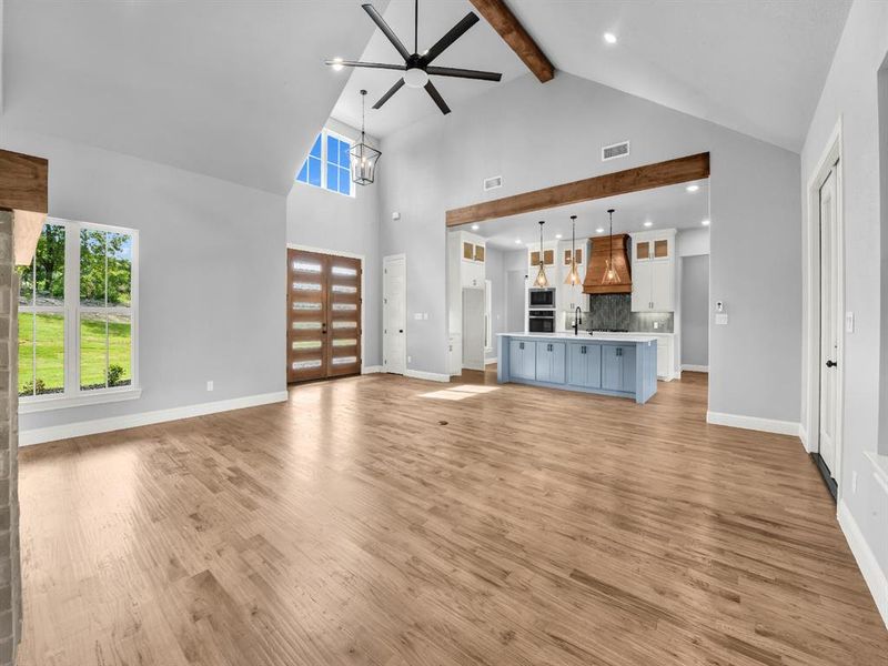 Image 8 of a home in . Image 8 of a home in .