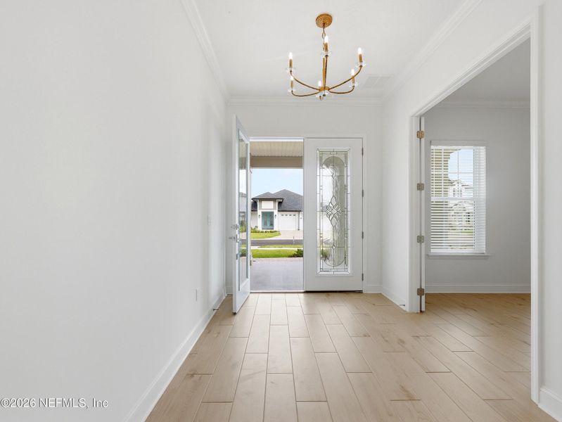 Spacious, unfurnished interior of a new home in Silver Landing At Silverleaf, St. Augustine (Image 22).