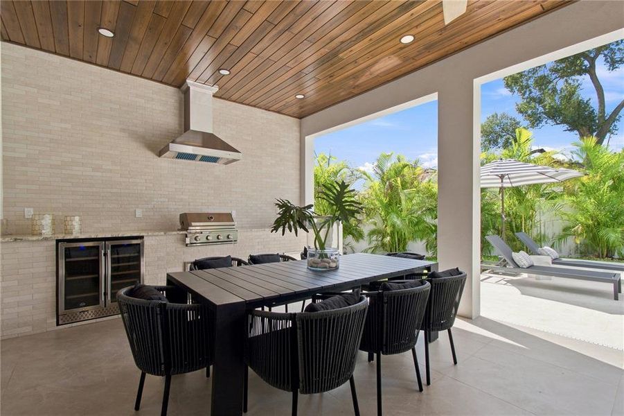Exterior details and patio area of a home in , Tampa (Image 32).