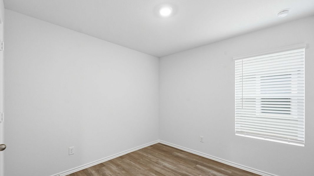 Representative unfurnished interior of a home built from the Emma by D.R. Horton in Maplewood Meadows, Forney (Image 21).