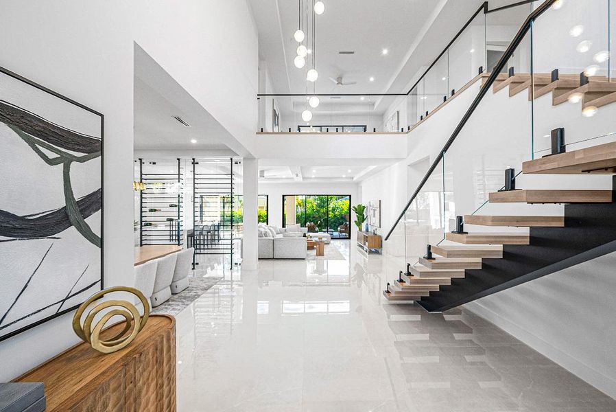 006-25833rdCourt-WestPalmBeach-FL-33407-