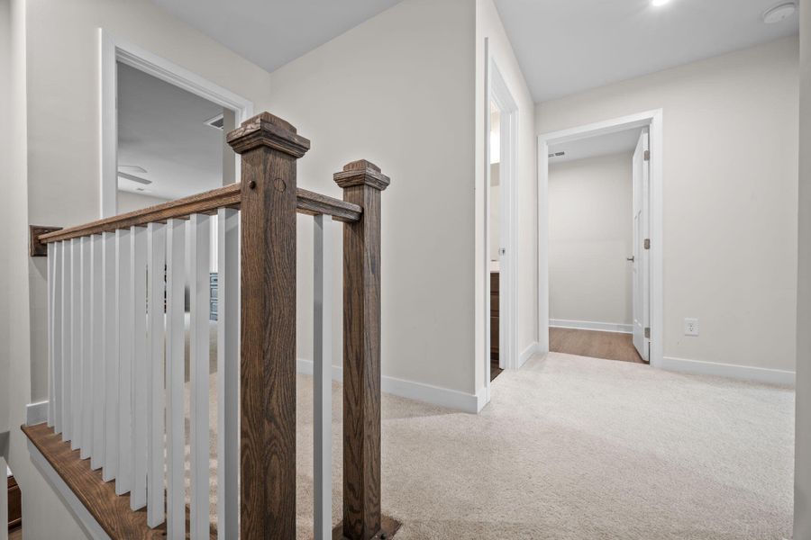 Spacious, unfurnished interior of a new home in , Summerville (Image 21).