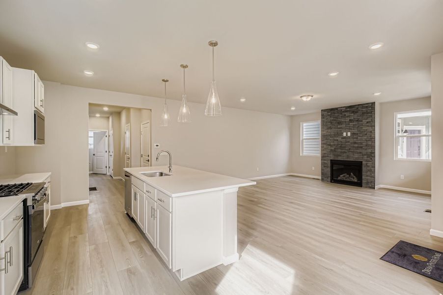 764 Wood Sorrel LN, Fort Collins, CO. - Slide 9 764 Wood Sorrel LN, Fort Collins, CO. - Slide 9