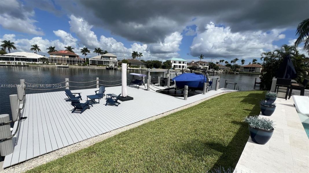 Community amenities in , Marco Island (Image 29).